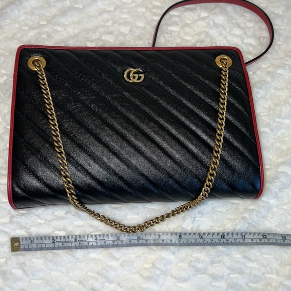 Gucci 524592 Chain Shoulder Bag-Authentic-EUC - Picture 11 of 12